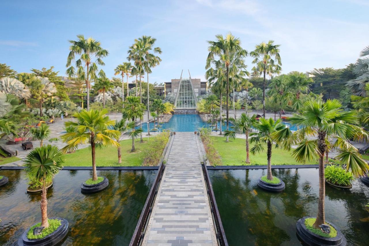 Novotel Palembang Exterior foto